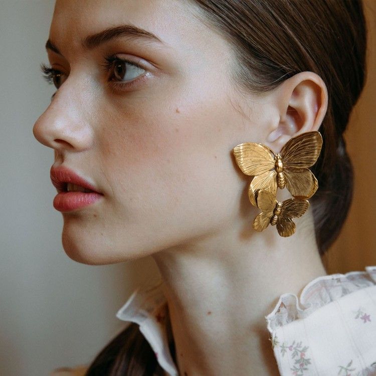 PAPILLON EARRING