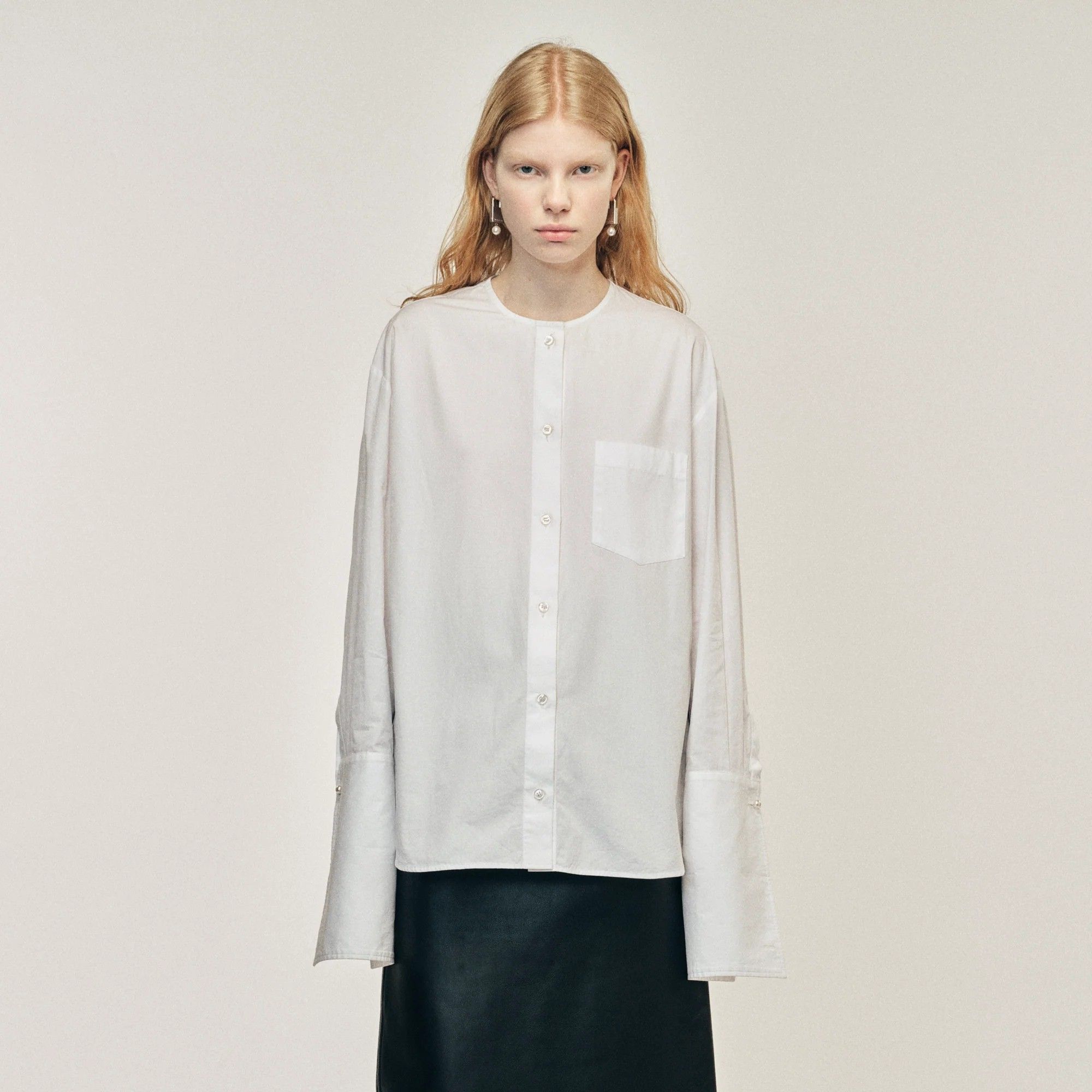 Collarless shirt 