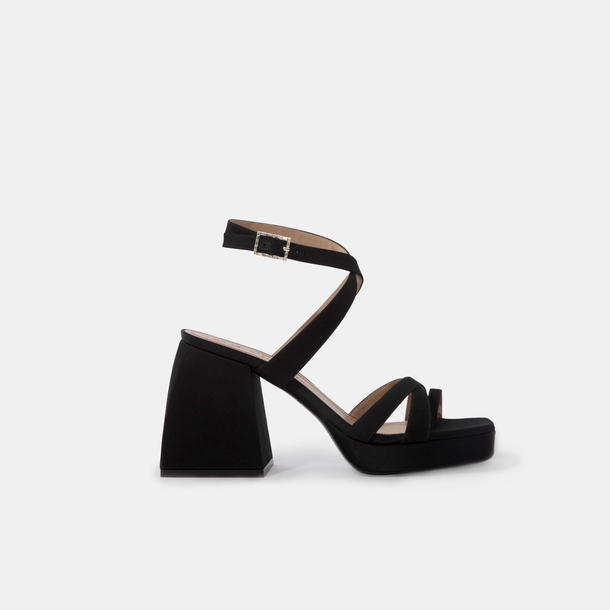 Bulla Siler Black Satin