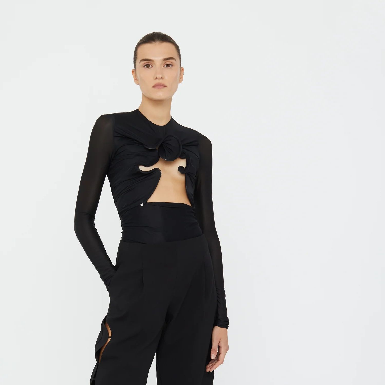 HOLLOW VENUS TOP
