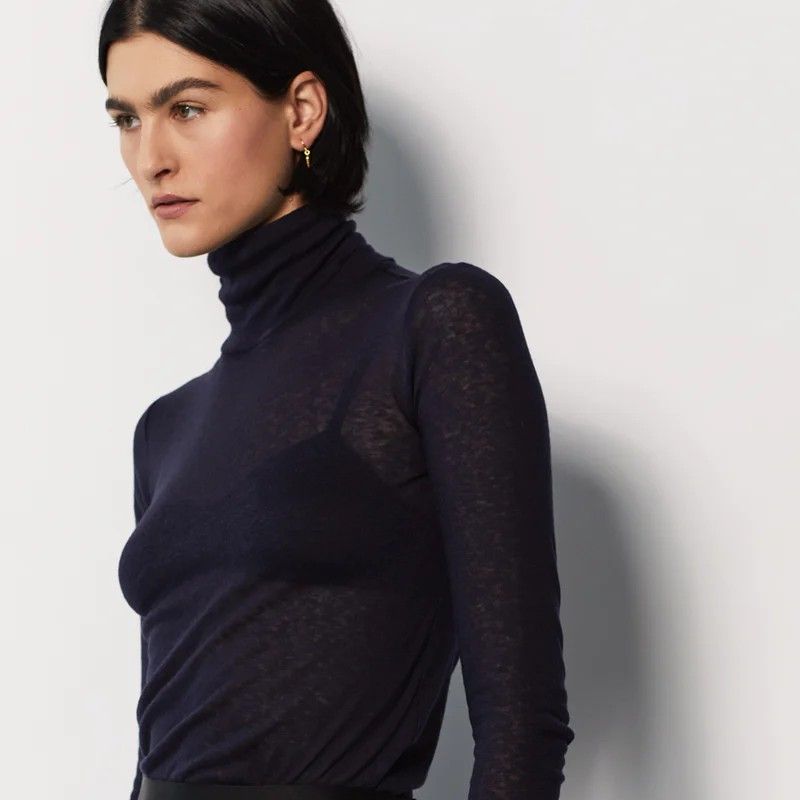 LUCIE TURTLENECK