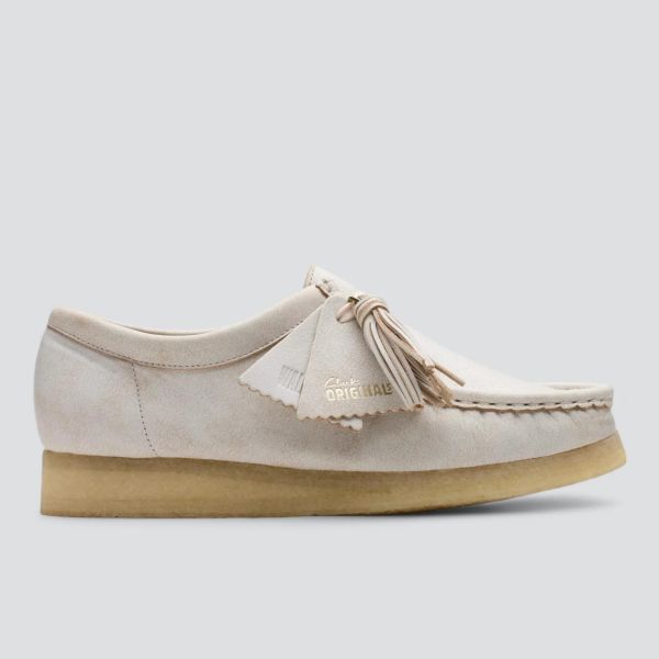 WHITE LEATHER WALLABEE